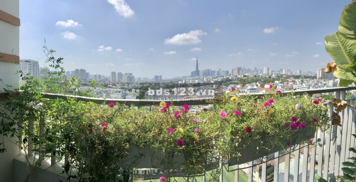 Cho thuê Opal Garden 2PN View Sông Tầng trung Căn Góc Sẵn Nội Thất
