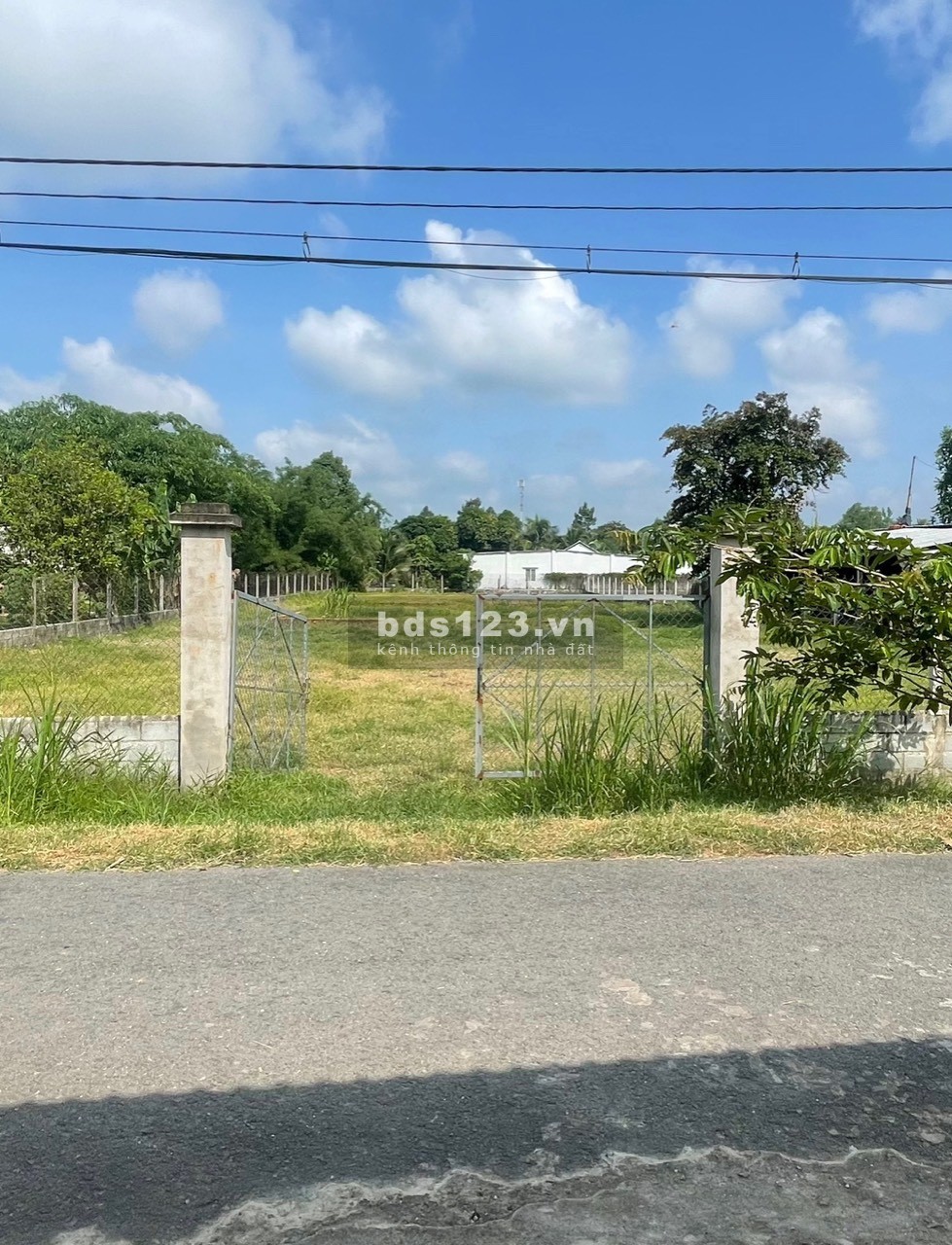 Tôi chính chủ bán lô đất giá ngộp gần 200m đất full thổ cư giá 780TR