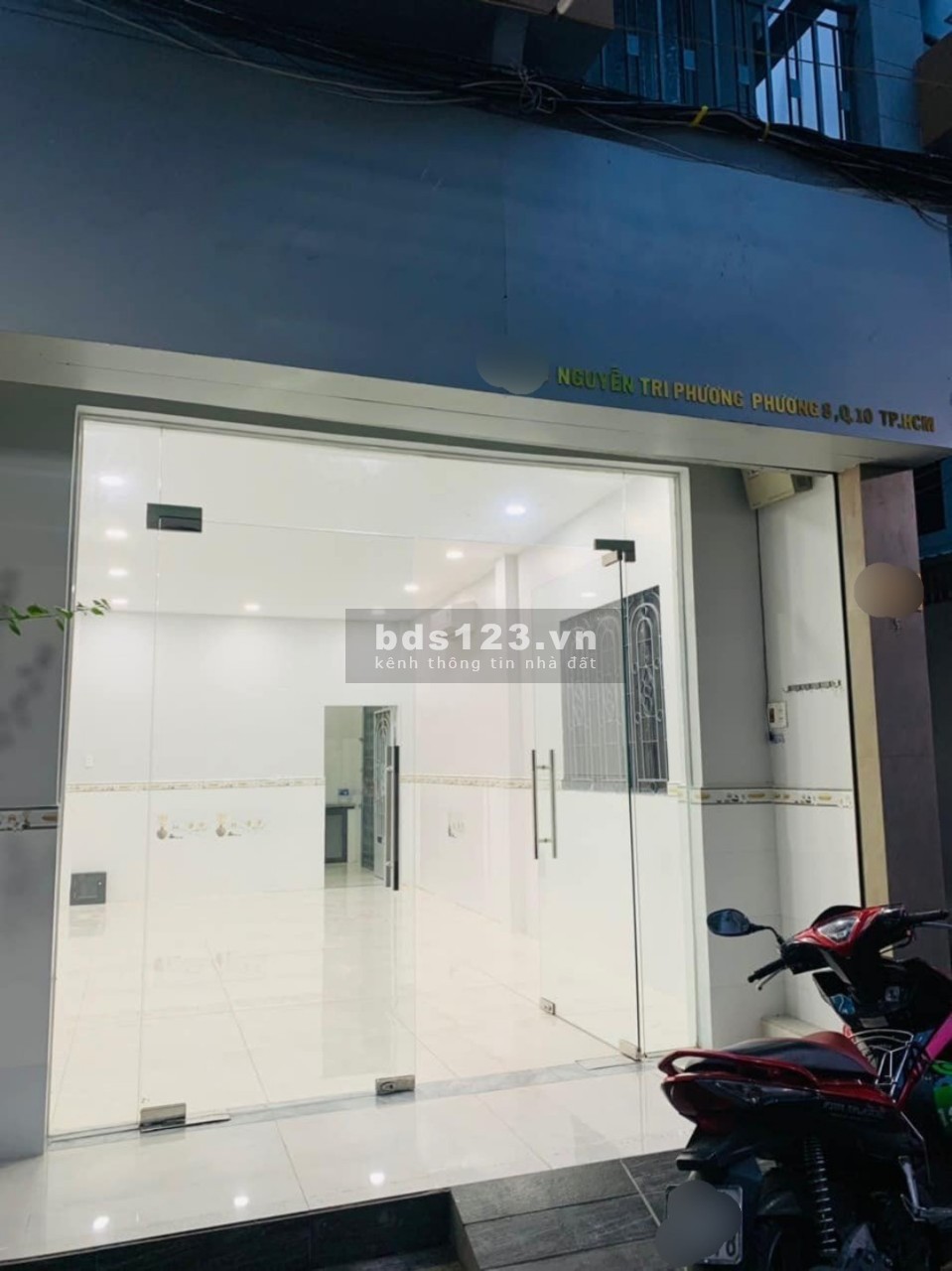 MBKD riêng biệt Nguyễn Tri Phương, đối diện chè Ý Phương, Dt 4x8m, Giá 9tr/th. MB mới