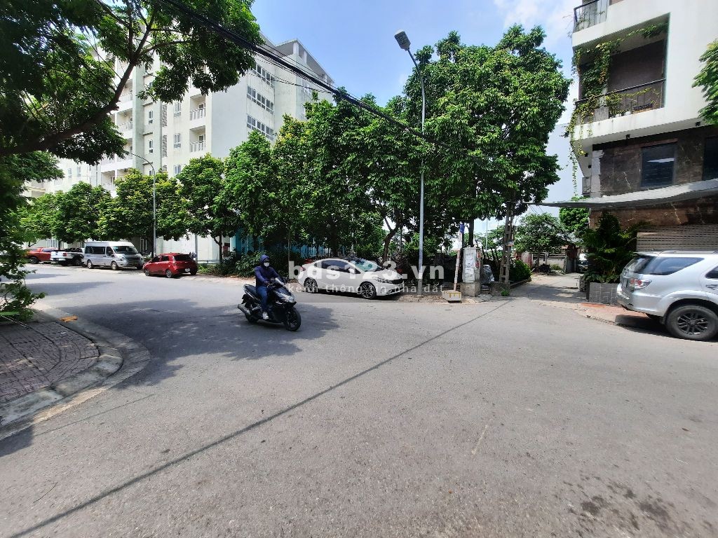 Bán đất nền Lý Sơn Thượng Thanh Long Biên Hà Nội, 66m2-4,4m mặt tiền,4,85 tỷ Lh 0971426909