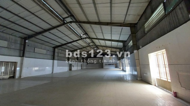 Cho thuê kho xưởng 530m2 vị trí đẹp mặt tiền đường Kha Vạn Cân, Tp. Thủ Đức.