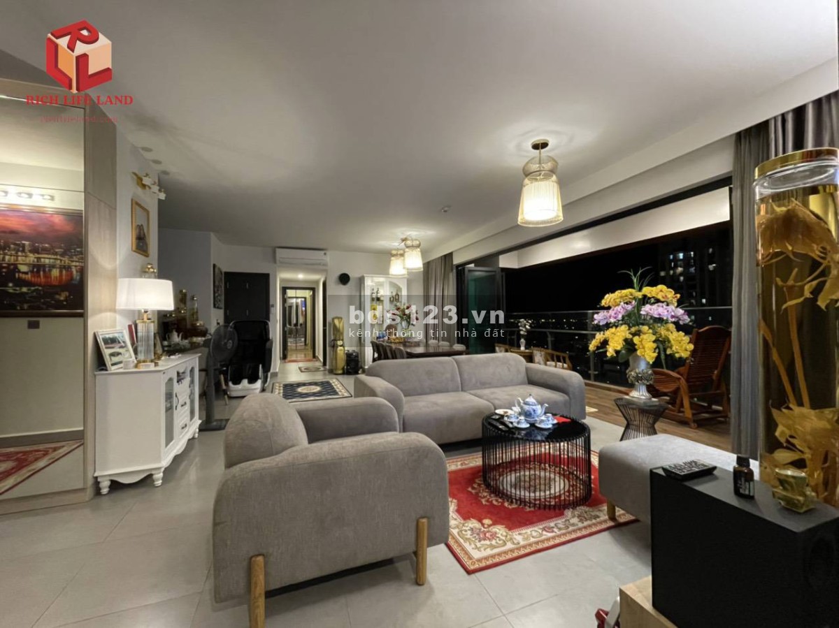 Cho thuê căn hộ Feliz En Vista rộng rãi với 4bed - 3wc - 50 triệu bao phí