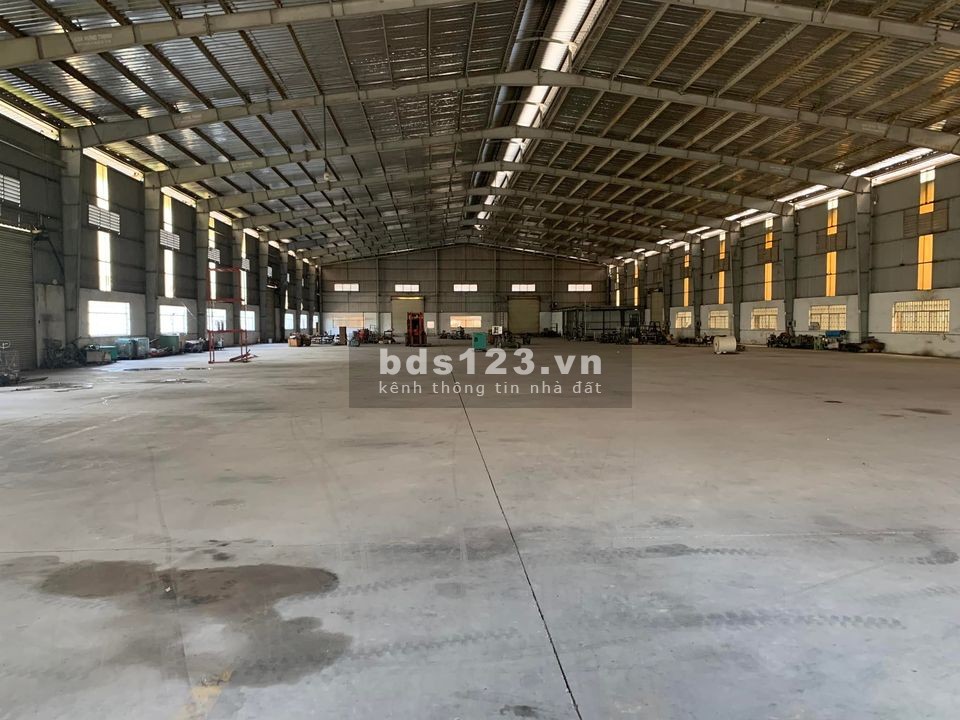 Kho xưởng Quận 12 cho thuê tại mặt tiền đường Tân Thới Nhất 8.
