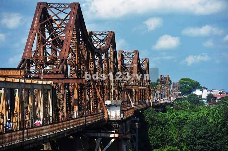 ( Rẻ nhất khu vực ) Bán nhà Nguyễn Văn Cừ - tổng DT 175m2 Vinfast qua cửa vèo vèo, chỉ hơn 6 tỷ