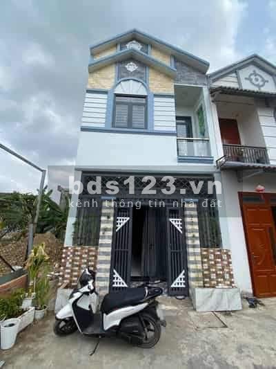 Nhà Quốc lộ 50 Bình Chánh 1ty3 sổ riêng 1 lầu 5.5×15