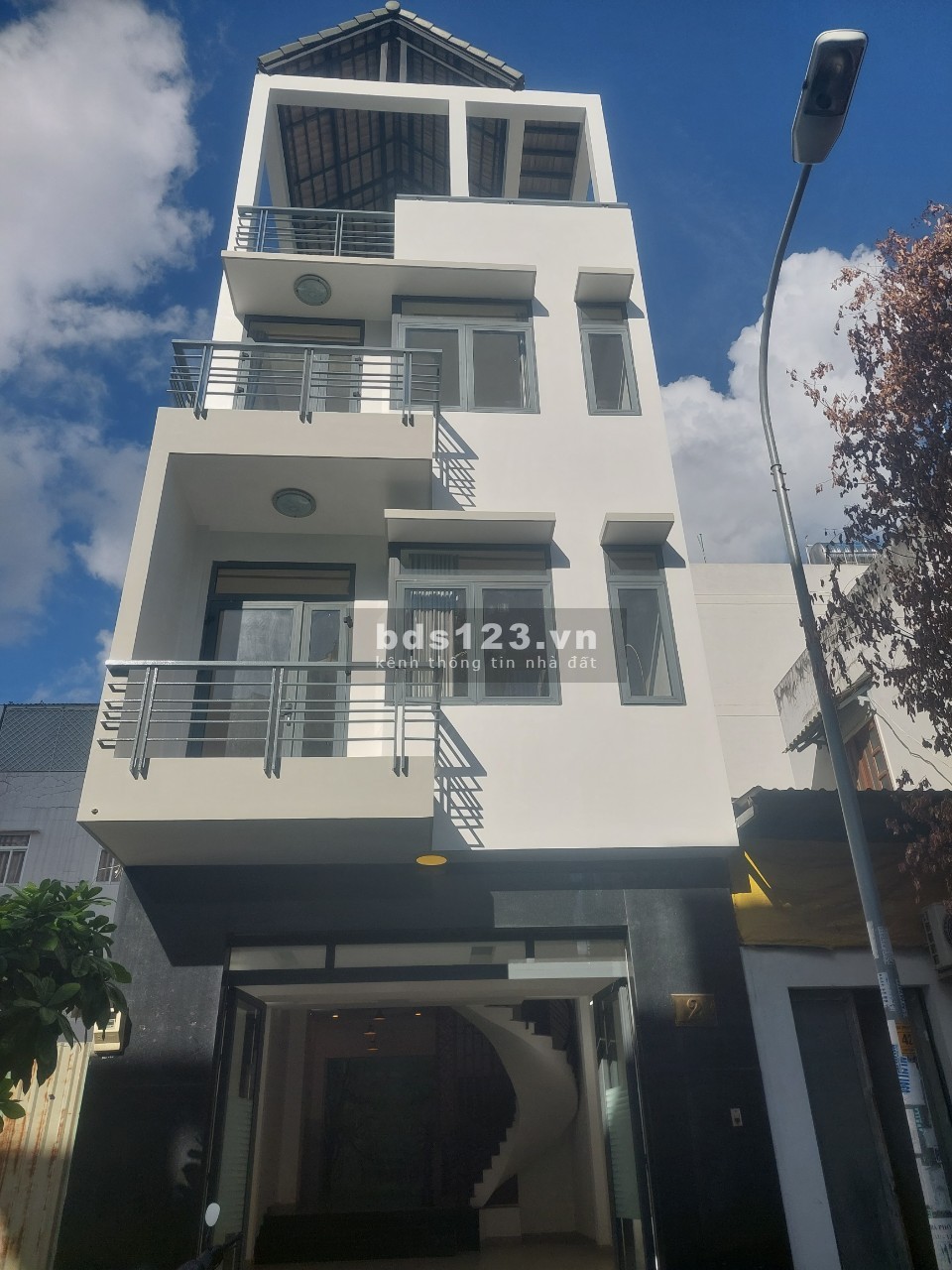 Bán Hoặc Cho Thuê Nhà Phố CIQ4, Phường Phú Mỹ, Quận 7, DT 5x16=80m2, 1 trệt 3 lầu, tổng 250m2 sàn