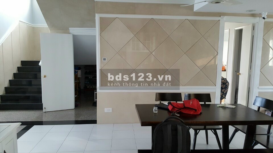 Cho thuê hoặc Bán penthouse Phú Mỹ - Vạn Phát Hưng Quận 7 TPHCM, DT 354m2, giá thuê 40 triệu/tháng
