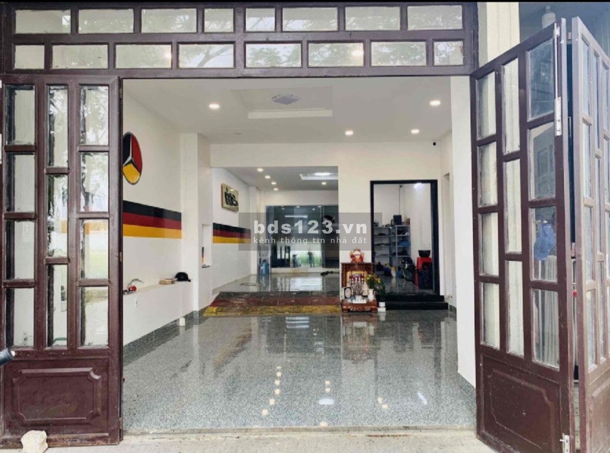 Cho thuê nhà 5x20 đường lớn khu Hoàng Quốc Việt, Quận 7