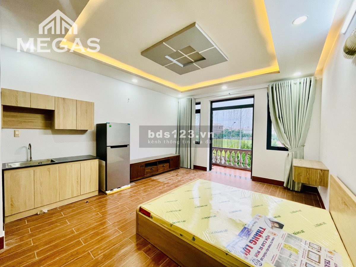 Cho thuê phòng ban công riêng full nội thất mới ngay Nguyễn Văn Lượng p16 Gò Vấp view sân banh
