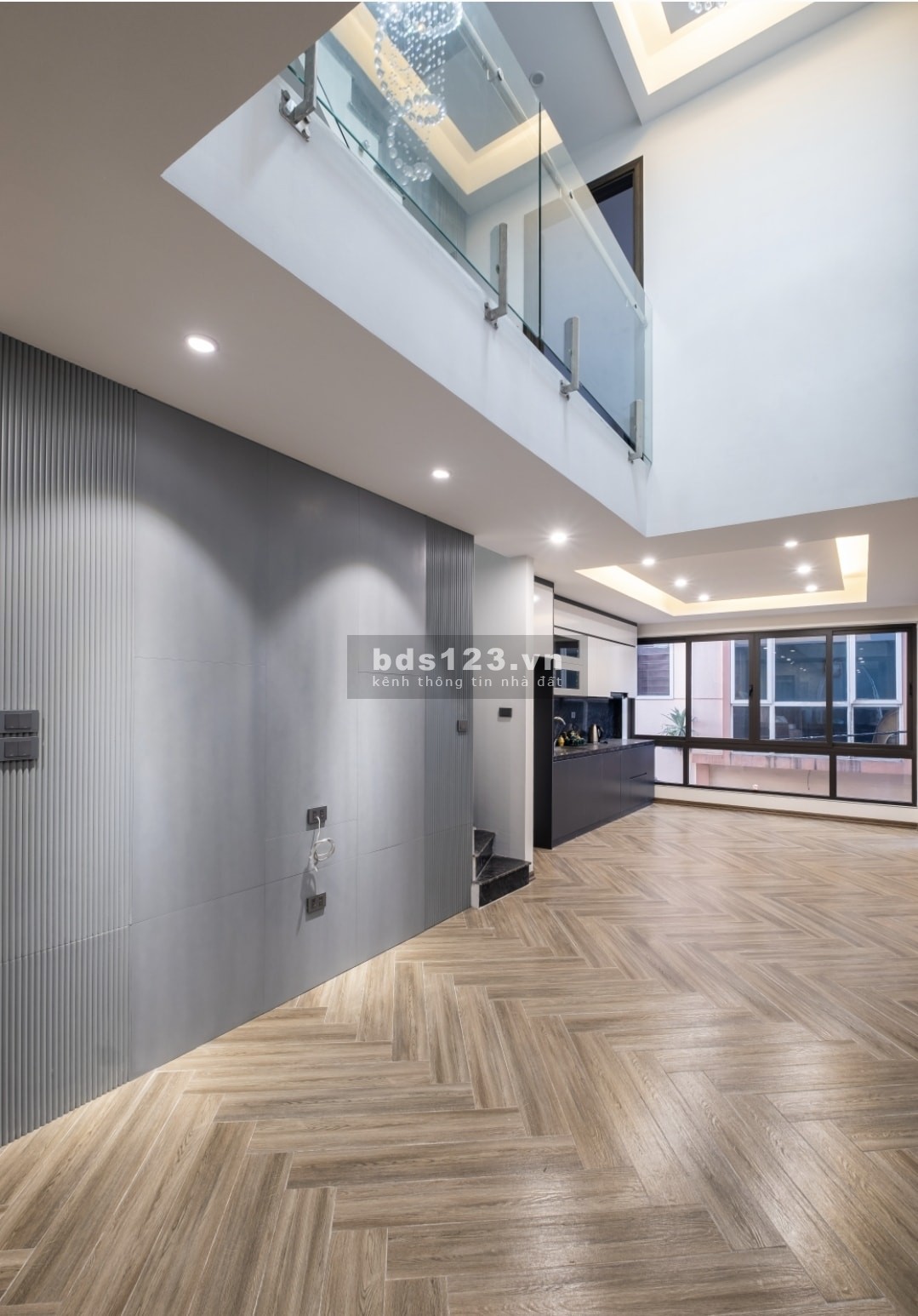 NHÀ NGÕ 61 PHỐ TRẠM, ĐẸP NHƯ KSAN 5 SAO, CẠNH AEONMALL, CẦU VĨNH TUY CHỈ 7,5 TỶ.
