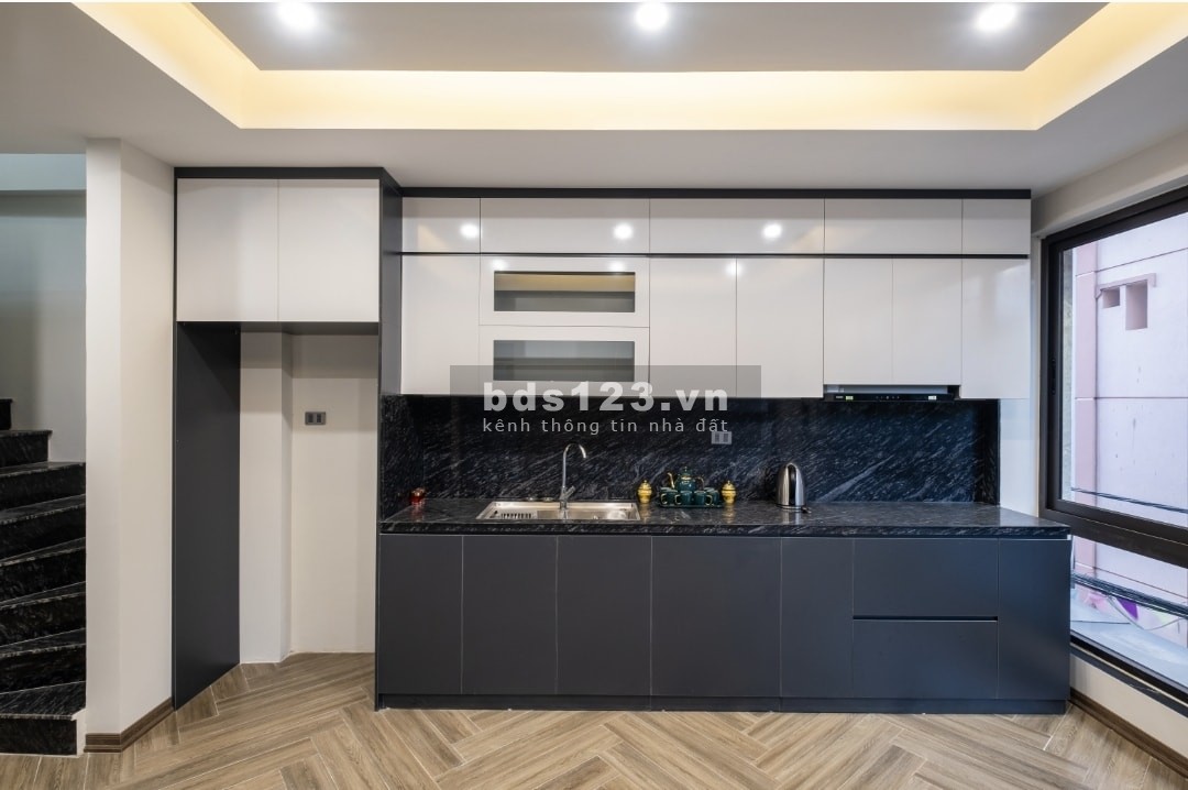 NHÀ NGÕ 61 PHỐ TRẠM, ĐẸP NHƯ KSAN 5 SAO, CẠNH AEONMALL, CẦU VĨNH TUY CHỈ 7,5 TỶ.