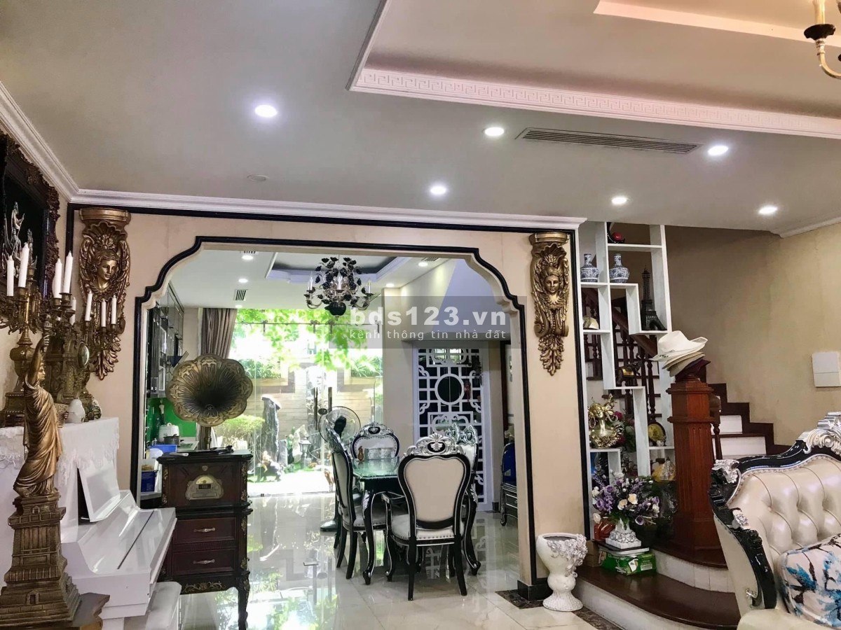 Chỉ 4,5 tỷ có ngay nhà đẹp 100m2 Ngọc Thụy, Long Biên