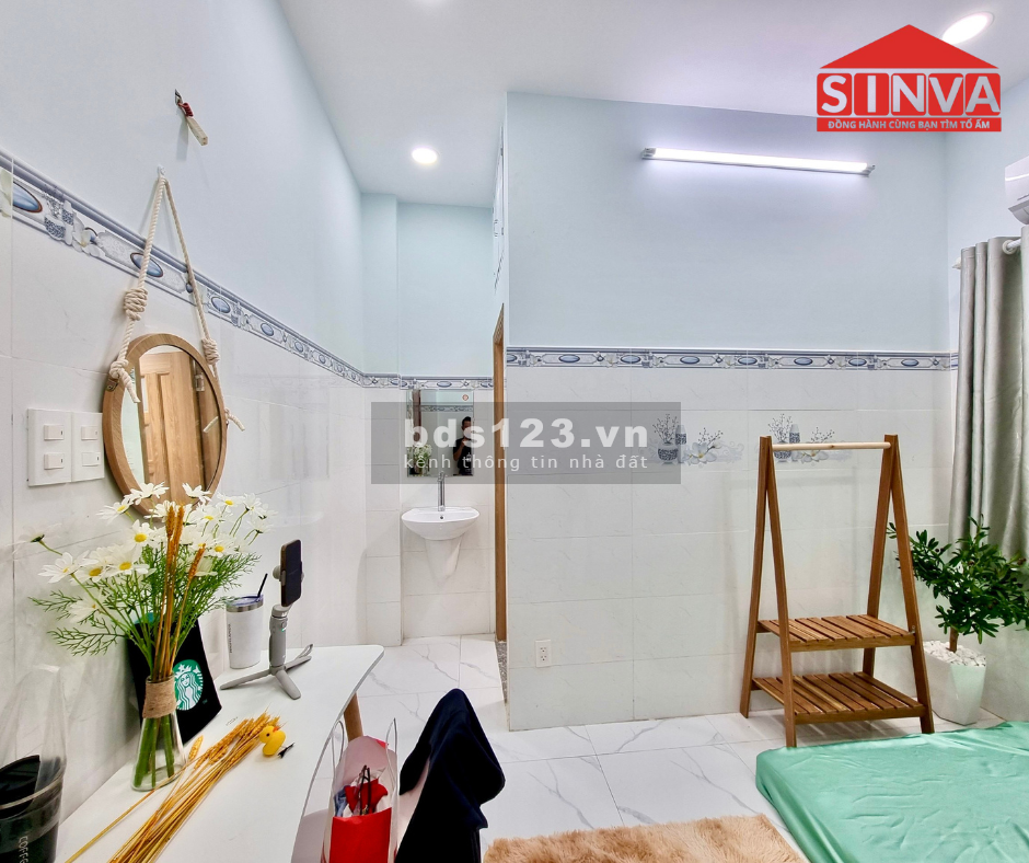 Cho thuê căn hộ dịch vụ Cửa sổ Full nội thất - Lâm Văn Bền Q7