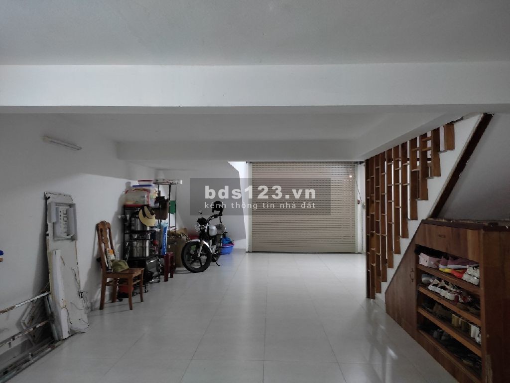 Cần bán gấp nhà 3 tầng 3 mê mặt tiền đường Nguyễn Hồng Ánh, trục đường 10m5, lề 5m, view sông Cẩm