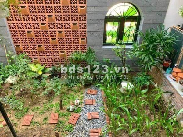 Cho thuê nhà nguyên căn cực đẹp khu Nam Việt Á