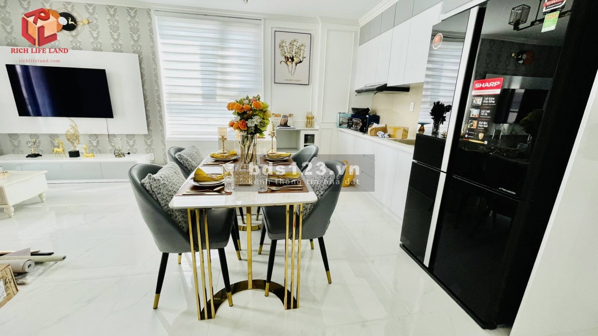 Bán nhanh căn hộ D'Lusso xinh đẹp, 2pn - 2wc full nội thất chỉ 5 tỷ 5 bao thuế phí.