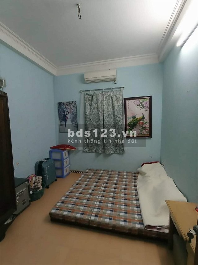 Bán nhà P.Kim Giang DT~ 40m2 X 4T,2 mặt thoáng, Ôtô 7 chỗ đỗ cửa, 3.95tỷ