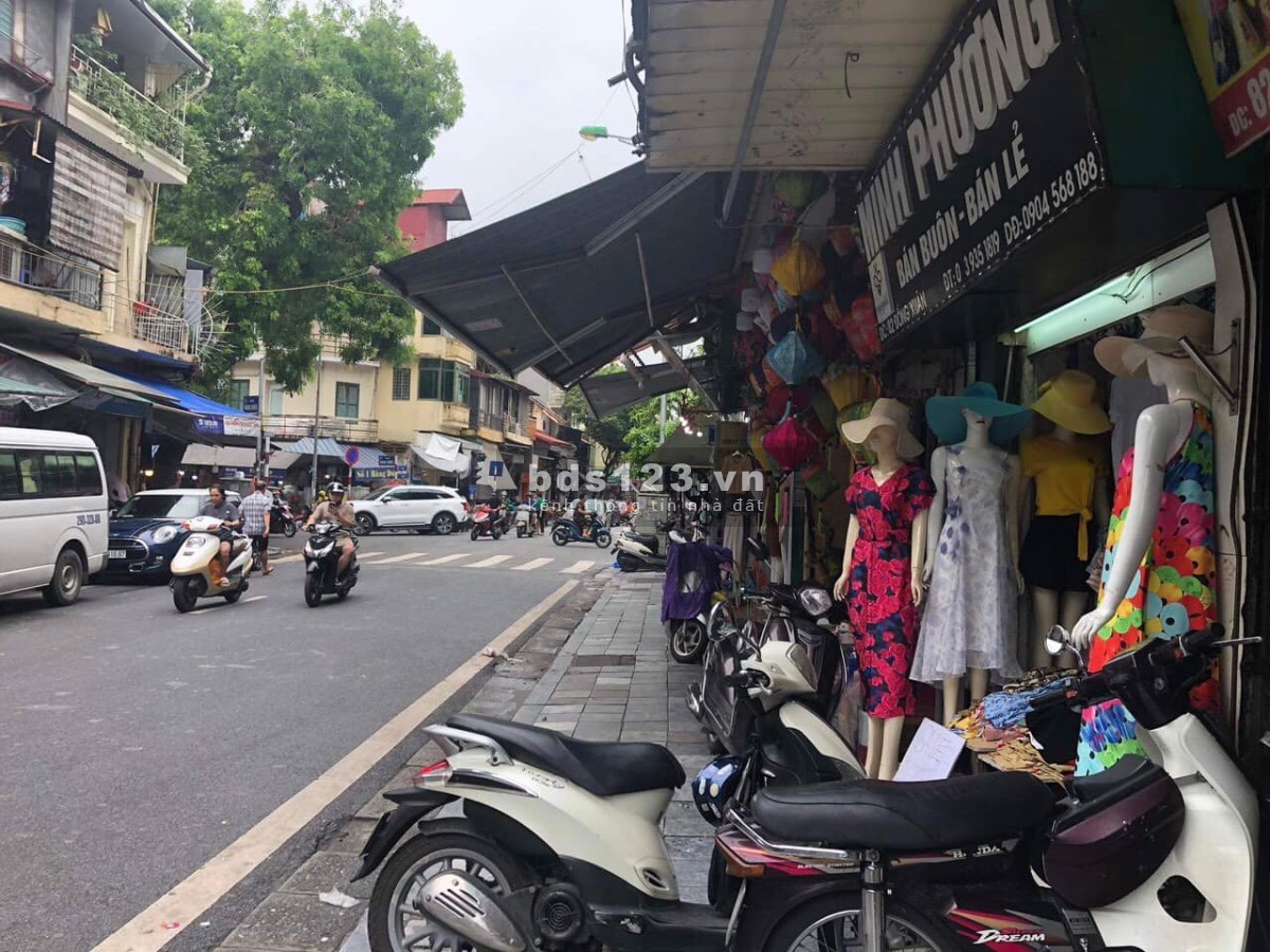 Bán nhà mặt phố Đồng Xuân - kinh doanh buôn bán chợ đêm - vỉa hè 2 bên ô tô tránh giá 19 tỷ