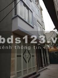 Nhỉnh 2 tỷ có ngay nhà Hoàng Mai - 33m - ngõ nông – tầm tiền hiếm.