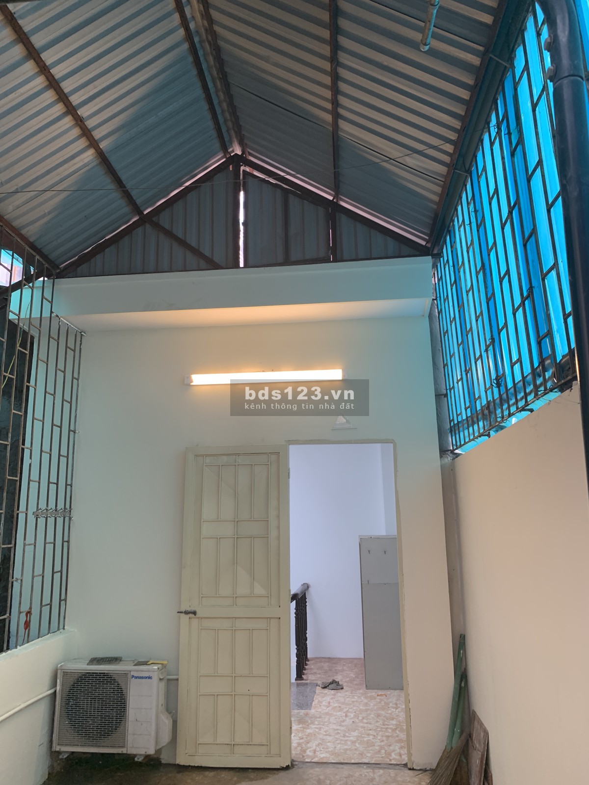 Cần cho thuê nhà nguyên căn, mới sửa, sạch đẹp, đồ cơ bản, gần ĐH Bắc Kinh Xây