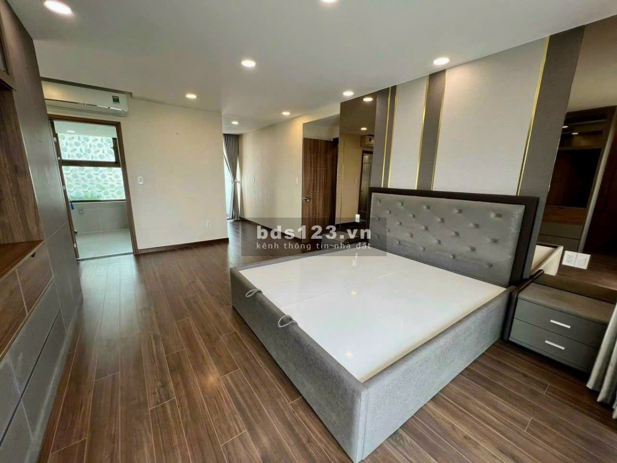 Chính chủ cần bán m8 98m căn góc 2pn 7ty650