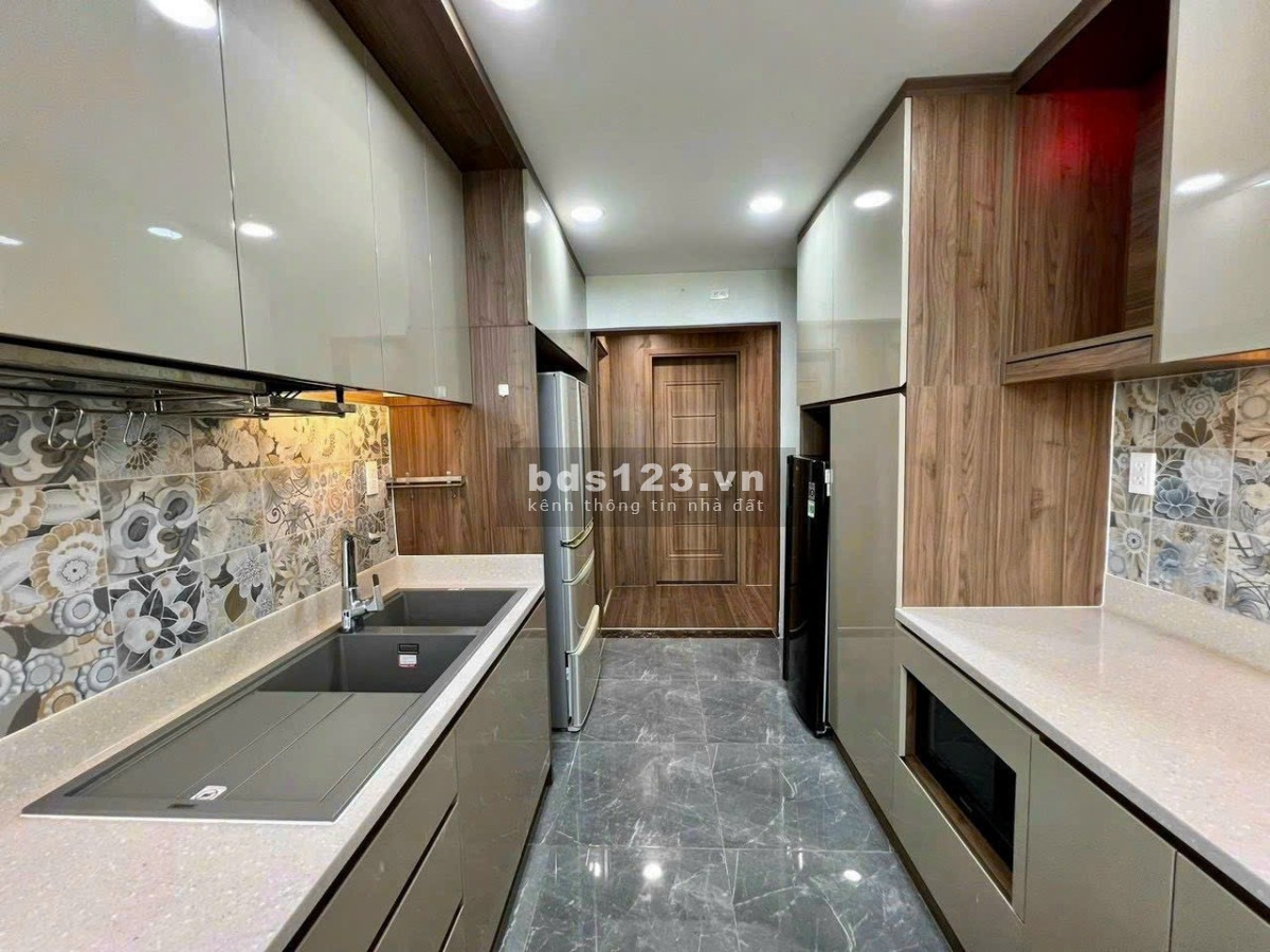 Chính chủ cần bán m8 98m căn góc 2pn 7ty650