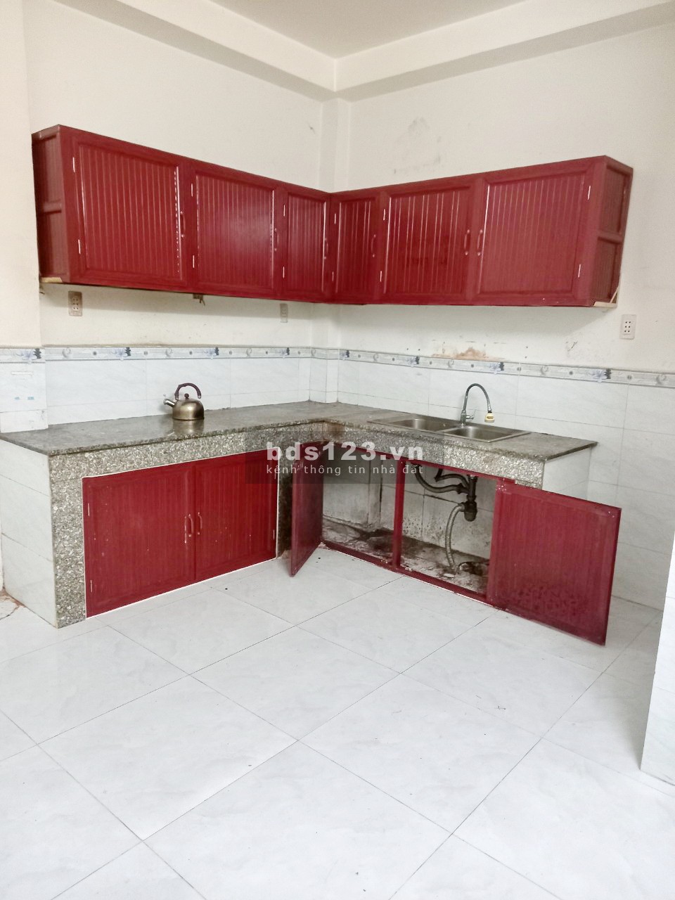Cho thuê nhà 2 lầu gần chợ Phạm Thế Hiển Phường 4 Quận 8