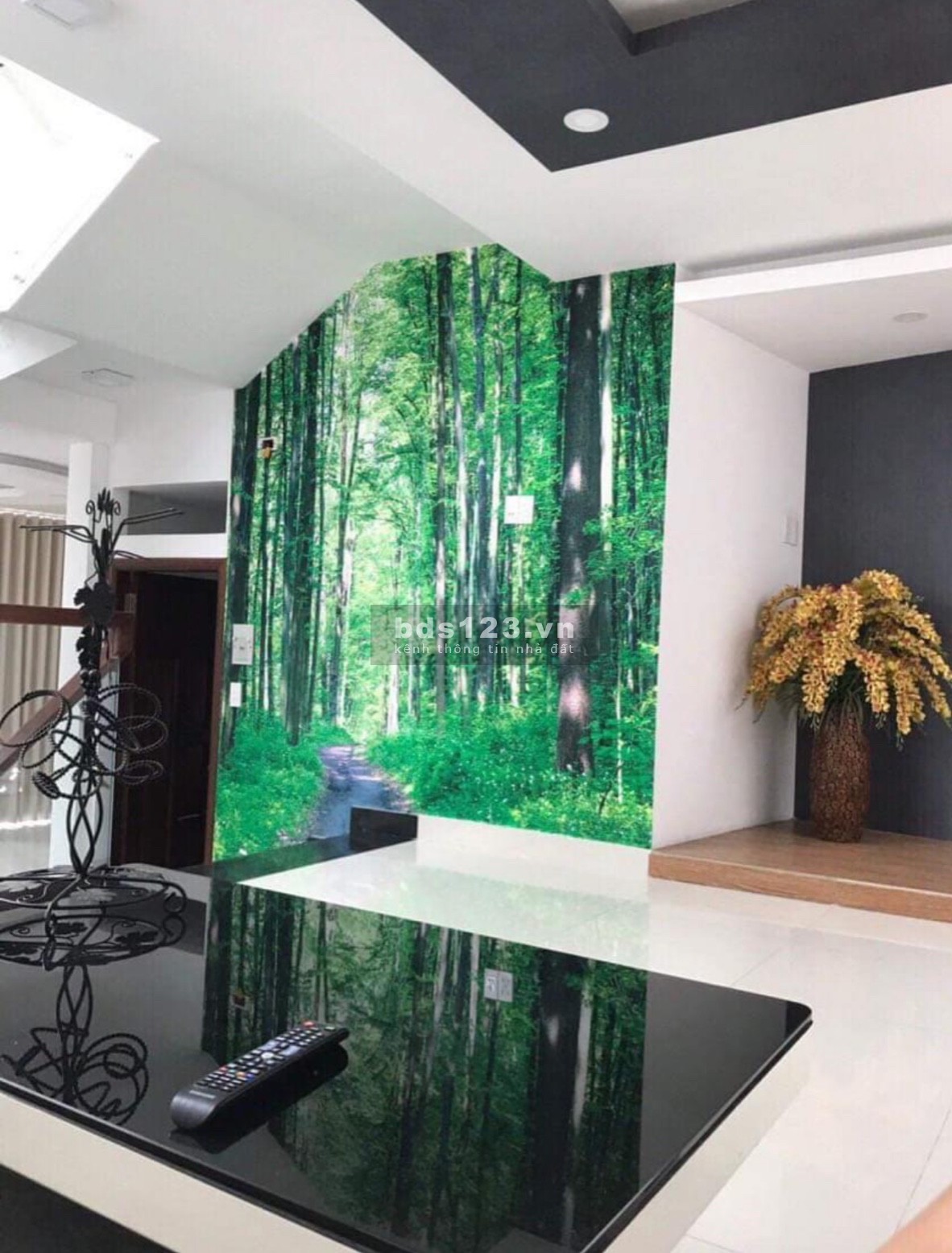 Cần bán nhà Ông Ích Khiêm, Quận 11, giá 1 tỷ 350