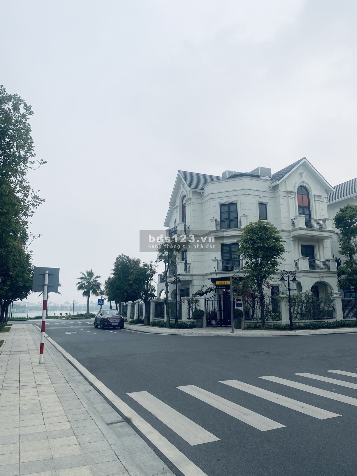Bán nhanh biệt thự song lập San Hô 150m2 ngay sát hồ giá 22 tỷ Vinhomes Ocean Park Gia Lâm Hà Nội