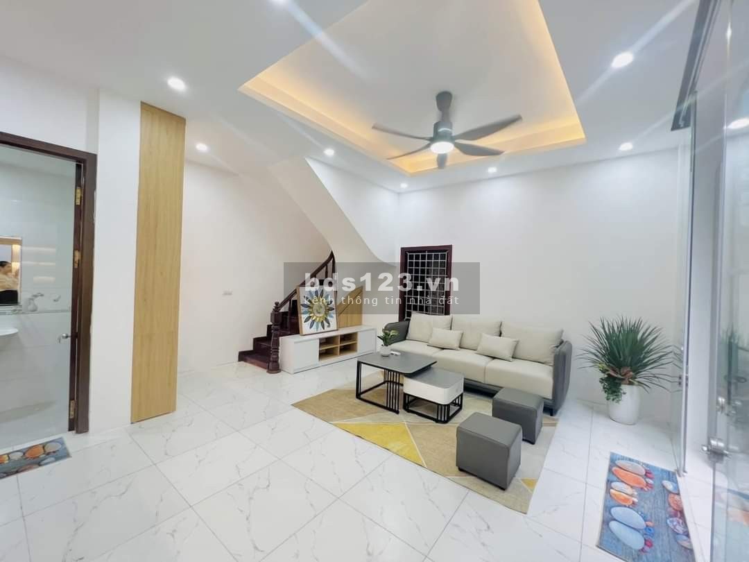 Nhà Xuân Thủy – Cầu Giấy đẹp, tiện nghi full cần thiết