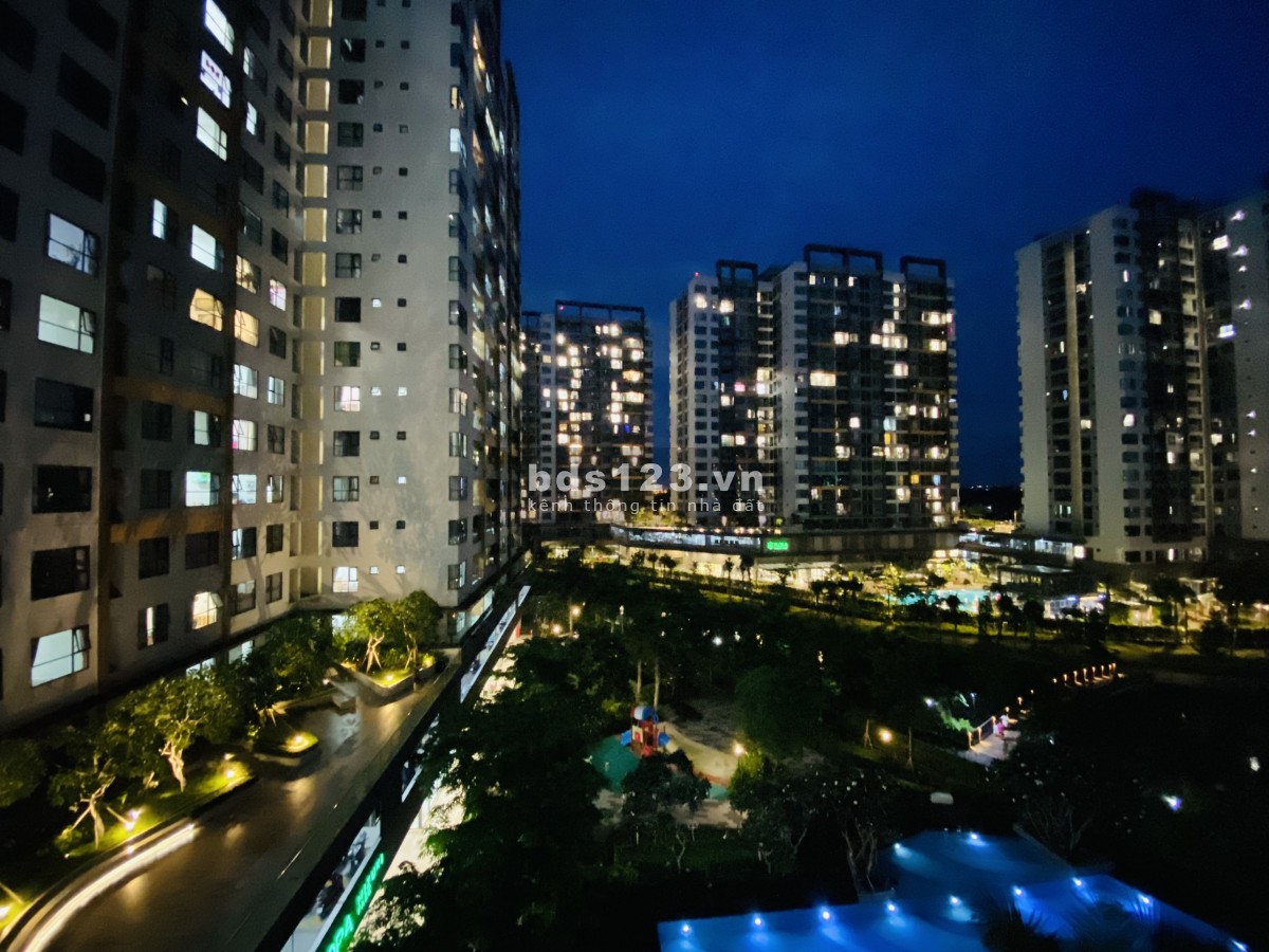 Cho thuê C/C Flora Mizuki, căn 2PN 72m2, nhà trống sạch sẽ, giá 7.8 triệu/tháng