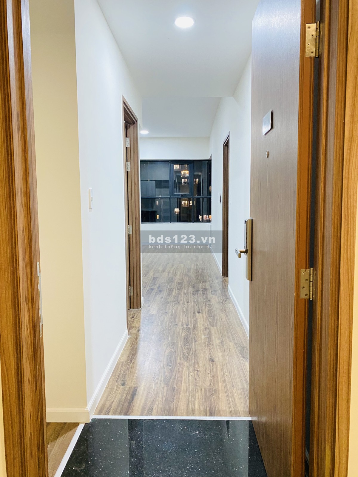 Cho thuê C/C Flora Mizuki, căn 2PN 72m2, nhà trống sạch sẽ, giá 7.8 triệu/tháng