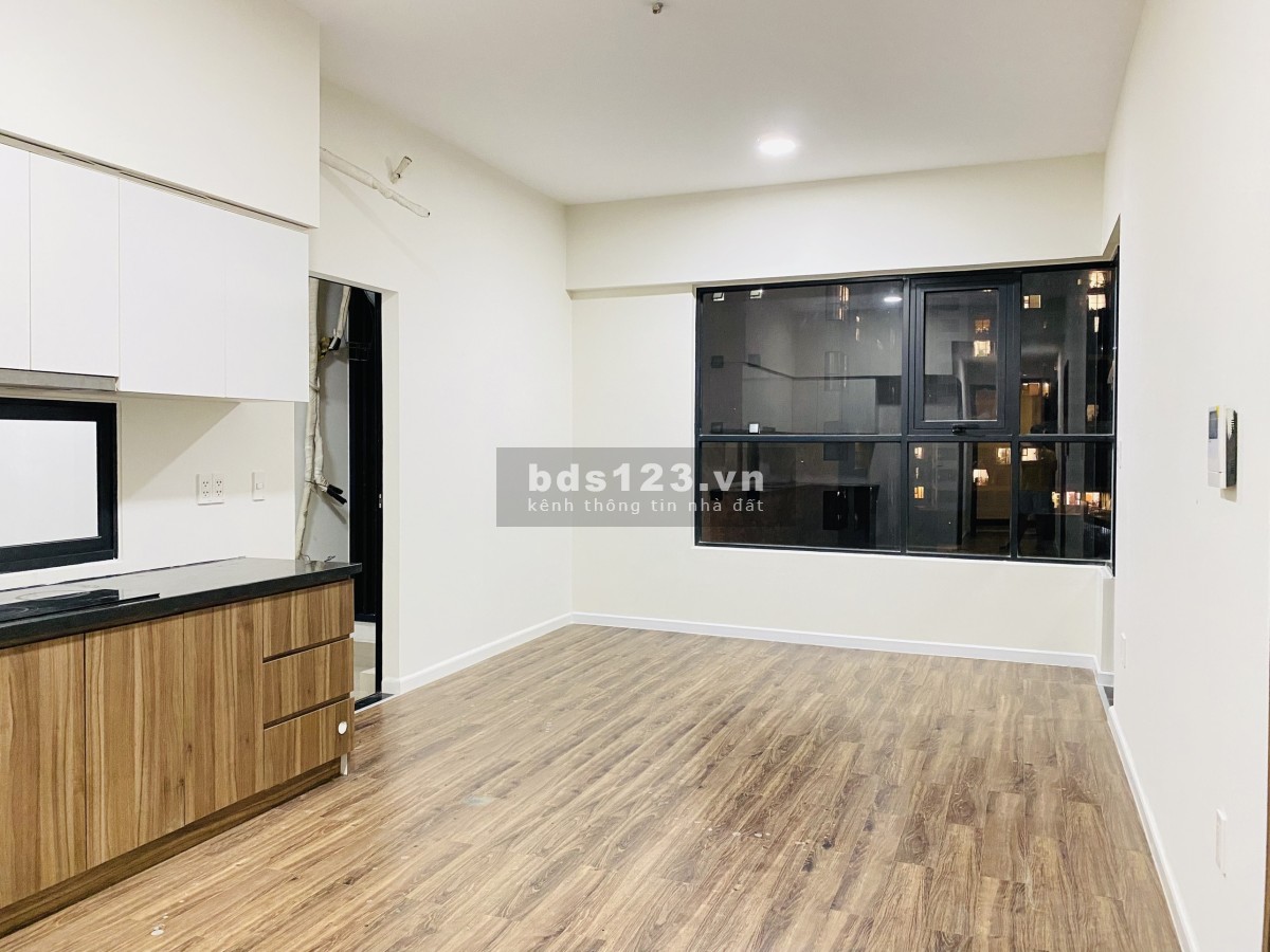 Cho thuê C/C Flora Mizuki, căn 2PN 72m2, nhà trống sạch sẽ, giá 7.8 triệu/tháng