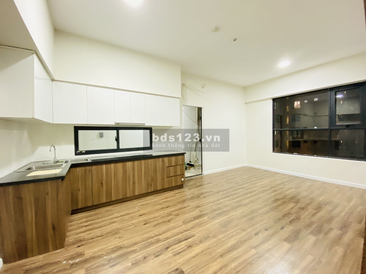 Cho thuê C/C Flora Mizuki, căn 2PN 72m2, nhà trống sạch sẽ, giá 7.8 triệu/tháng
