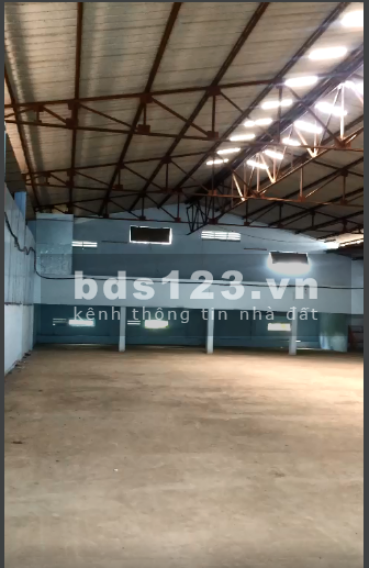 Kho xưởng Tân Phú cho thuê 1400m2 kho tại mặt tiền đường Lương Thế Vinh.