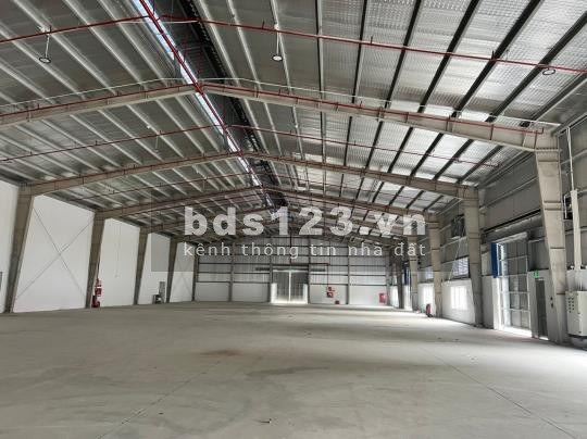 Kho xưởng Gò Vấp 920m2 cho thuê tại mặt tiền đường Phan Văn Trị.