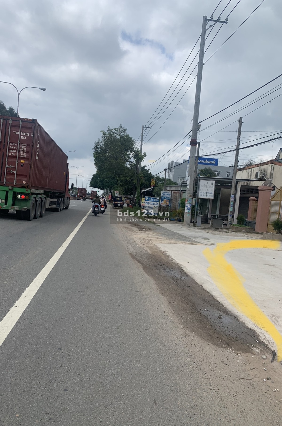 Chính Chủ bán lô đất trong khu công nghiệp Bàu Bàng, mt đường 17m
