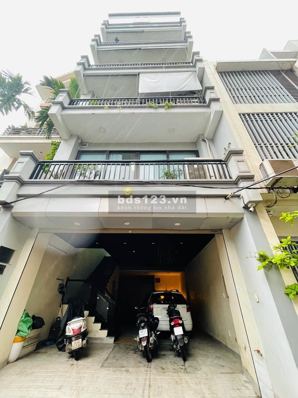 Bán Nhà An Dương, Tây Hồ. 43m x 6 tầng thang máy oto 7 ty
