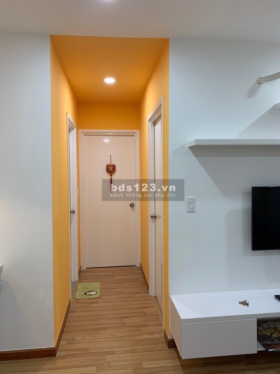 Bán căn hộ Diamond Riverside quận 8 diện tích 74m, 2pn, 2wc giá bán 2,380 tỷ