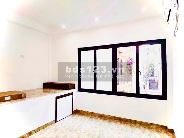 Chủ cần tiền bán gấp nhà Ngô Xuân Quảng, 32m - 7t có thang máy, giá 3.65
