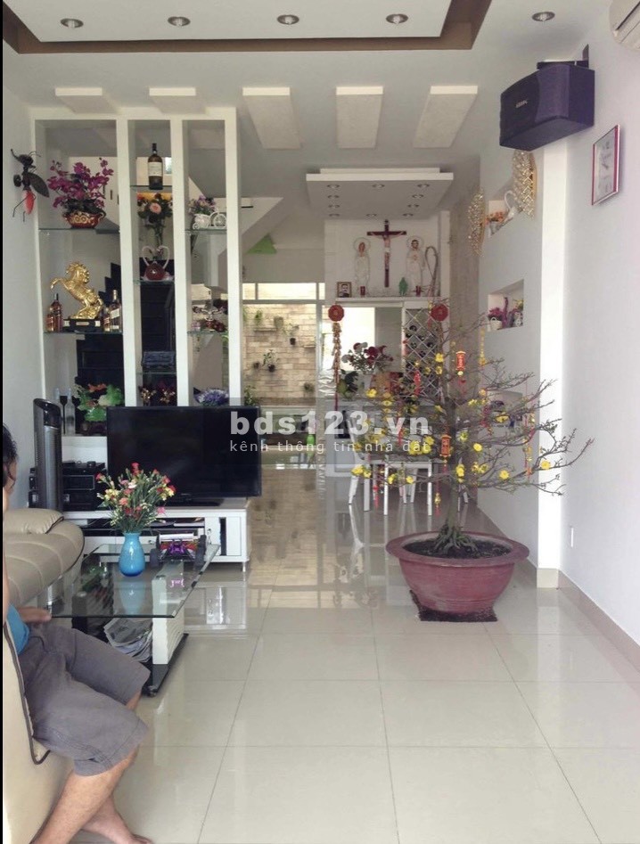 Bán nhà 1 trệt 1 lầu hẻm 8m Phan Huy Ích P15 Tân Bình