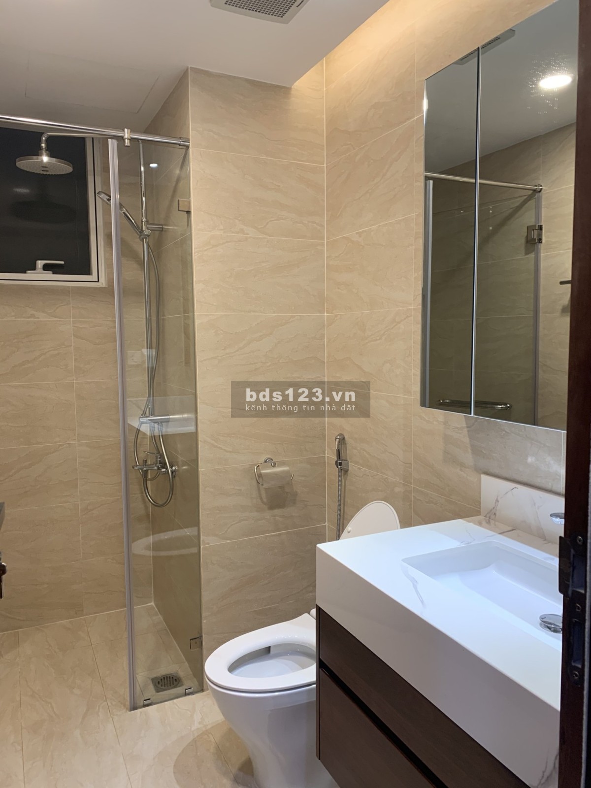 Cho thuê căn hộ Sunshine Riverside Quận 7 TPHCM giá 20tr/th full nội thất DT 98m2