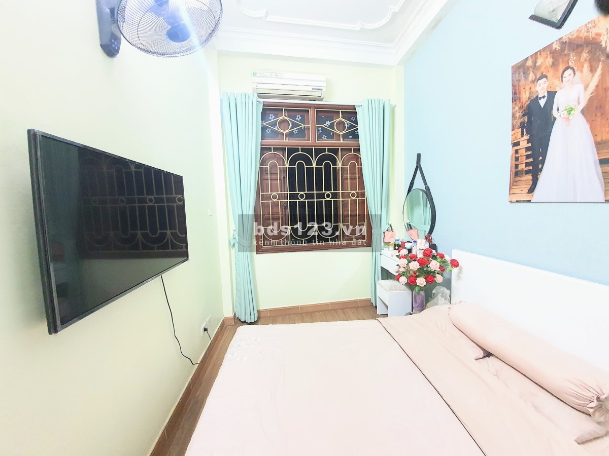 Nhà mới xây, 39m2*5T, Phương Canh, Sổ vuông, 3,8 tỷ.