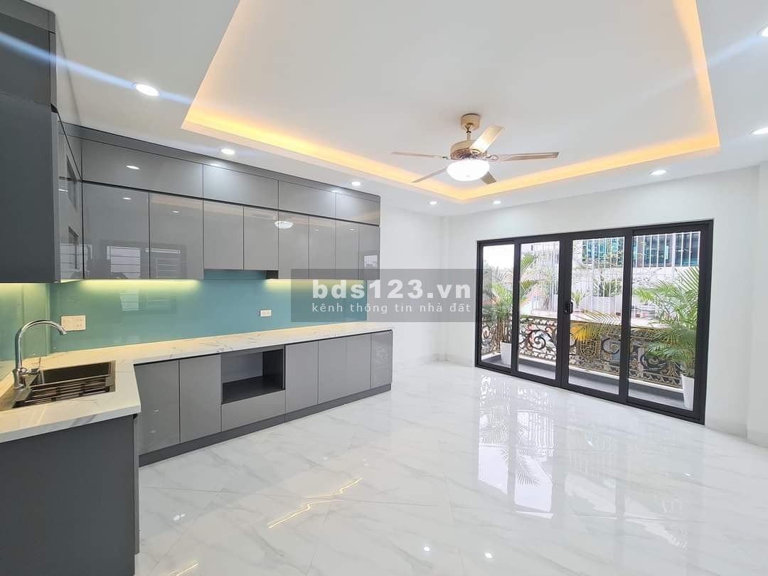 Bán nhà Trương Định 62M 12.5 tỷ, lô góc, gara, thang máy, kinh doanh văn phòng