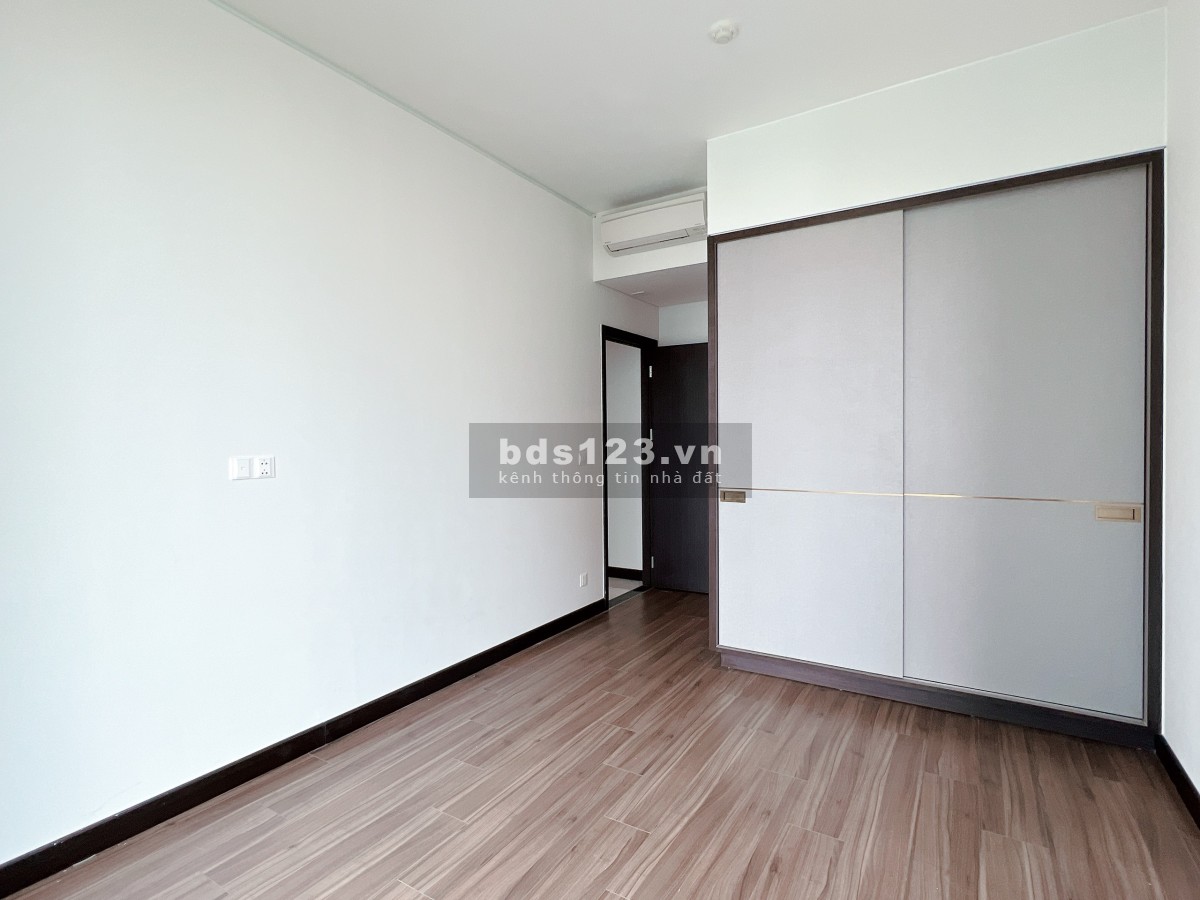 Đây là căn The Crest Metropole bán giá chênh đúng 1 tỷ, thấp nhất toàn thị trường