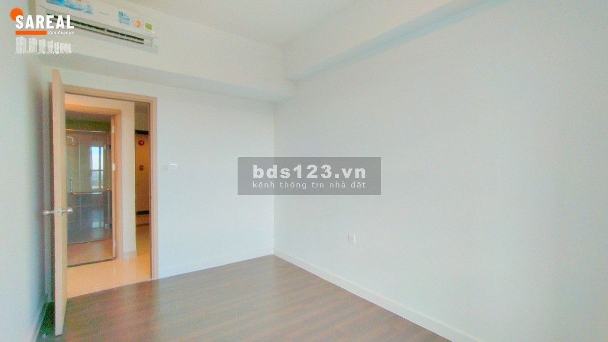 Bán căn 2pn nội thất cơ bản giá rẻ nhất thị trường 3,7 tỷ 76m2 tại The Sun Avenue
