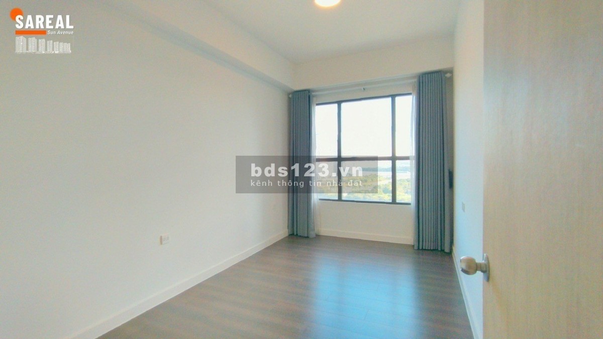 Bán căn 2pn nội thất cơ bản giá rẻ nhất thị trường 3,7 tỷ 76m2 tại The Sun Avenue