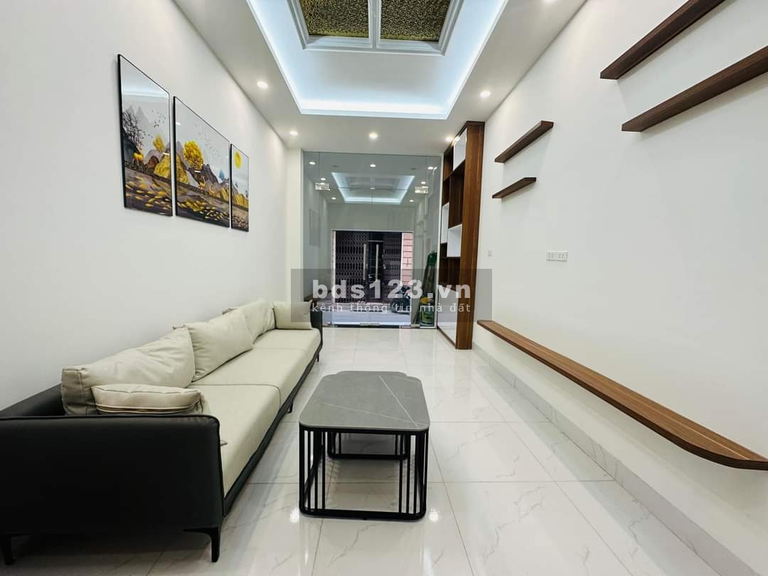 Bán nhà đẹp, tặng nội thất, 3pn, đường Thái Tịnh, Đống Đa, HN