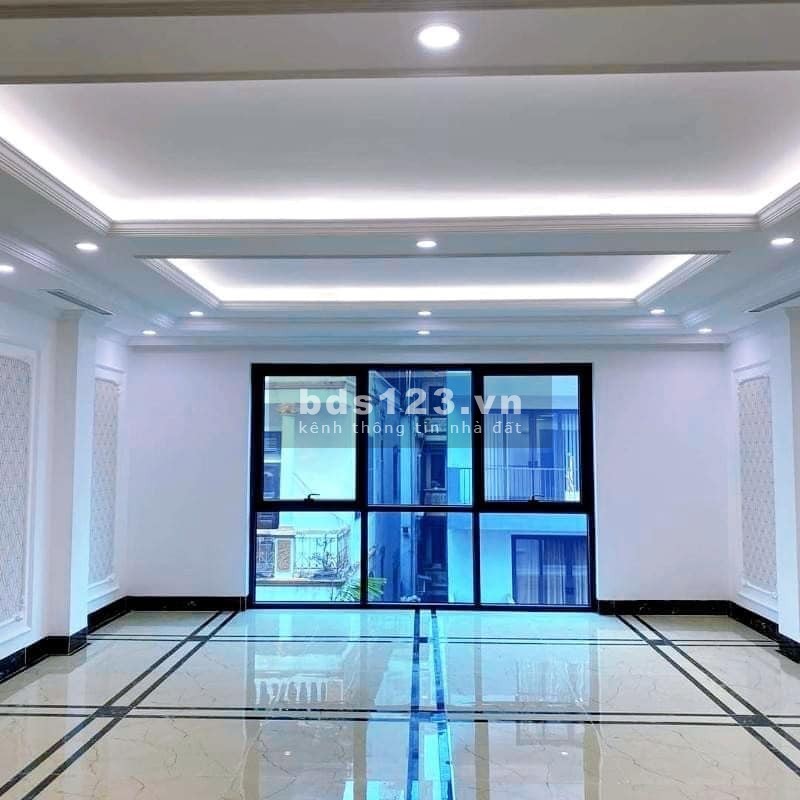 Bán đất mặt phố Đặng Tiến Đông quận Đống Đa view hồ cực hot. dt 200m x mt 10m giá 49,9tỷ