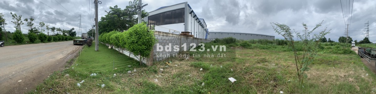 Lô đất đẹp - 1,3 Ha - Trong KCN Tân Tạo